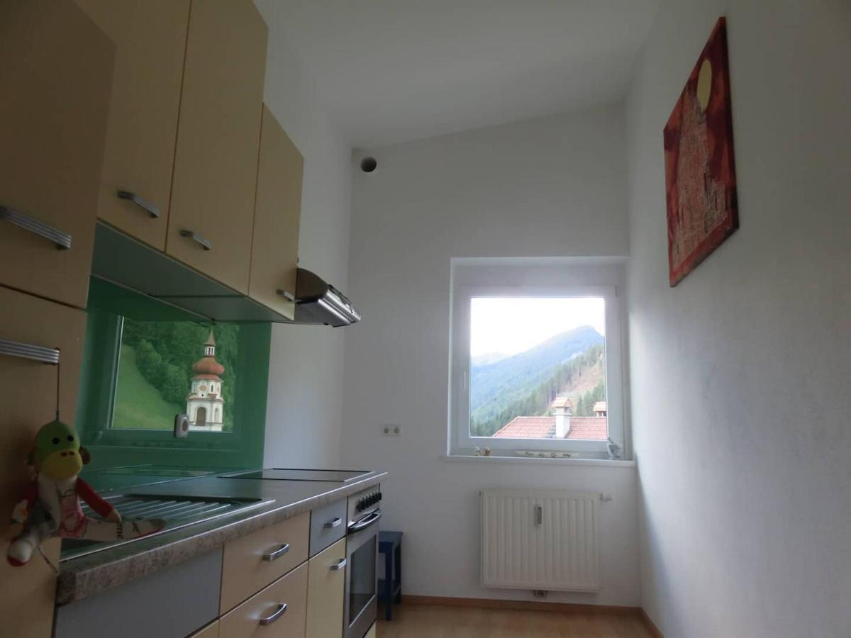 2 Zimmer Wohnung Gries am Brenner Bagian luar foto